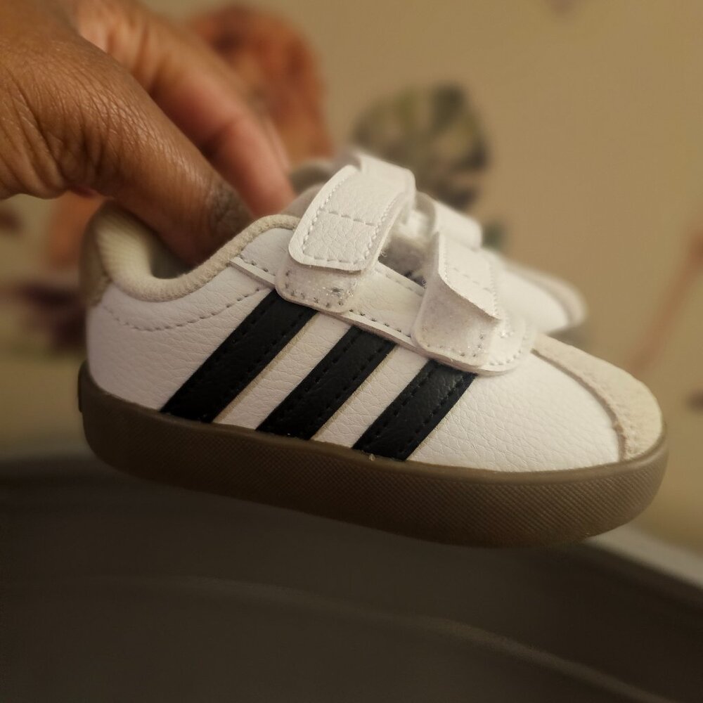 Toddler Adidas VL Court 3.0 | Size 4